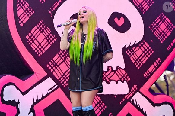 A artista acrescentou ainda que não descarta a ideia de participar de um programa de culinária. Questionada sobre seus pratos preferidos, Avril destacou a gastronomia italiana como uma de suas especialidades