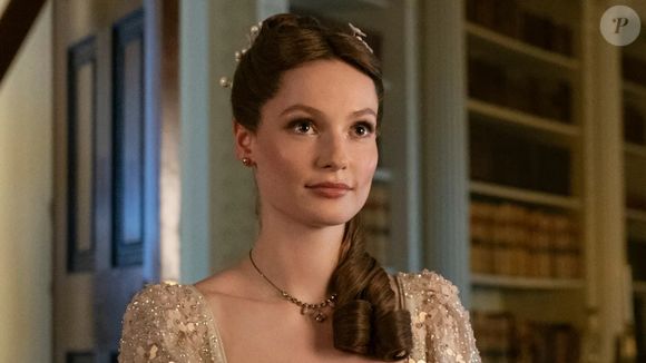 O verde menta cremoso aposta na elegância silenciosa e foge do óbvio, assim como o estilo reservado de Francesca