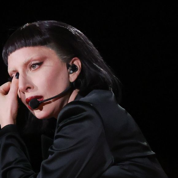 Lady Gaga ficou muito emocionada durante o show no Rio de Janeiro