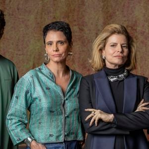 Em ‘Vale Tudo’, Débora Bloch é Odete Roitman, que vive uma relação tensa com a filha, Heleninha (Paolla Oliveira)
