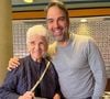 Tadeu Schmidt anunciou, na manhã desta segunda-feira (25), a morte de sua mãe, aos 92 anos