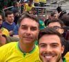 Apoiador de Flávio Bolsonaro (PL), Thomaz Costa comentou a última publicação de Donald Trump no Instagram