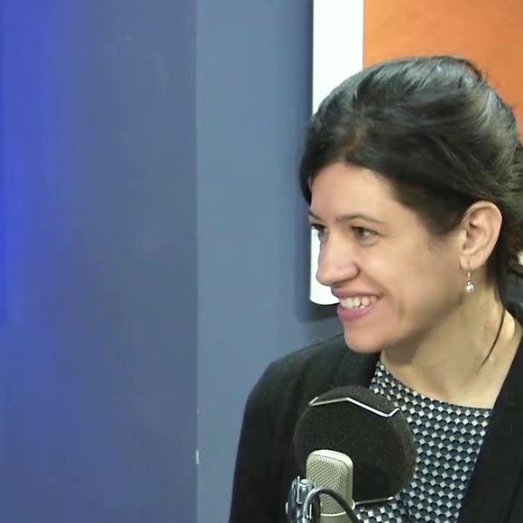 Bianca Fraccalvieri trabalhava diretamente com Papa Francisco, que ajudava a aprovar as postagens que iam ao ar