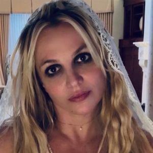 Britney Spears ‘estava ziguezagueando entre as faixas e em alta velocidade’, segundo um policial