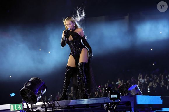 Na época, a estrela enfrentava a pressão de retornar aos palcos em ritmo acelerado. Depois da gestação, em junho de 2017, Beyoncé chegou a cerca de 97 kg.