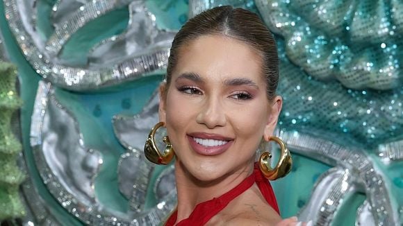 Nada de bate e volta! Virgínia prepara festa de Halloween e mais dias na Espanha após reatar com Vinicius Jr.