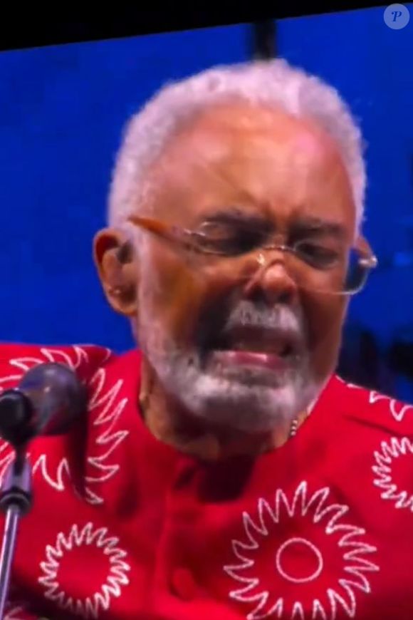 Gilberto Gil chorou ao cantar ao lado da filha Preta Gil