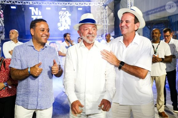 Lula foi o homenageado pela escola de samba Acadêmicos do Niterói na abertura do Carnaval do Rio
