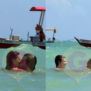 Os famosos foram clicados por fãs enquanto conversavam amistosamente e, em seguida, se beijavam