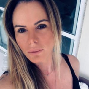 Cristina Mortágua procurou a colunista Fábia Oliveira, do portal Metrópoles, para fazer a revelação