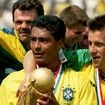 6,1 kg de ouro 18k maciço, criada por escultor de Milão e Alemanha mais presente que o Brasil: 7 fatos surpreendentes sobre a Taça da Copa do Mundo que muito fã de futebol não conhece