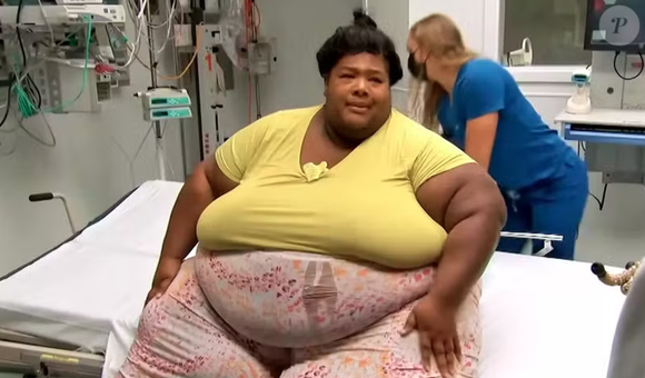 Quem morreu em 'Quilos Mortais': um dos casos mais recentes foi o de Latonya Pottain, que morreu em 17 de maio de 2025, aos 40 anos, vítima de insuficiência cardíaca congestiva. A participante relatou que sua relação com a comida começou após a morte da mãe ainda na infância