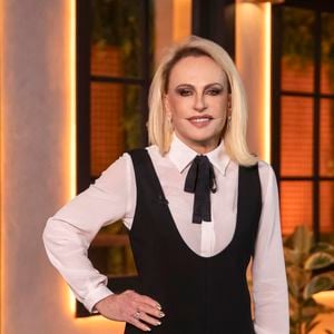 Ana Maria Braga: ‘As mulheres mandavam muito lá. Inclusive, o lesbianismo era uma coisa muito normal. Assim como o homossexualismo [sic]. Não era visto como nada de errado’