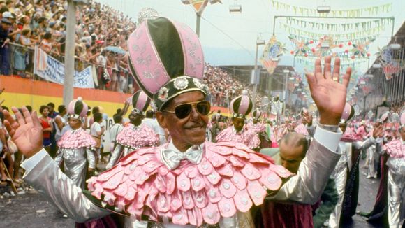 Cartola, ícone do samba e fundador da Mangueira, morreu há exatos 45 anos e só agora vou saber porque ele usava óculos escuros