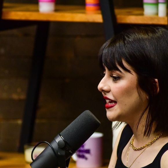 Justiça anula demissão de enfermeira acusada de vazar dados de Klara Castanho.