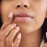 Boca ressecada no Verão não! Trê opções de hidratantes labiais para você ter na sua bolsa