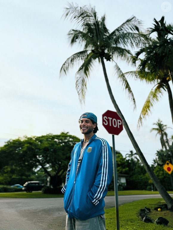 Quem também está em Miami é Zé Felipe, que está morando nos EUA por um tempo