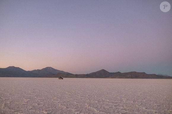 Além de ser um dos destinos mais paradisíacos da América do Sul, o Salar do Uyuni coloca a Bolívia no centro das atenções econômicas: o gigantesco deserto de sal está ligado às enormes reservas de lítio do país