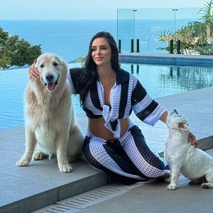 Neymar e Bruna Biancardi estão morando em uma confortável mansão em Santos