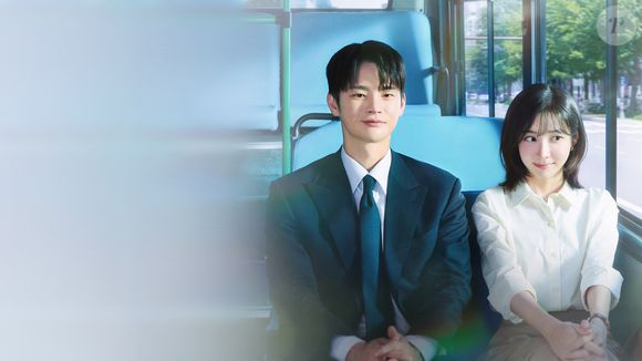 Quando menos esperam, Lee Yoon-seo e Kang Si-woo estão completamente apaixonados. Então, eles vivem um delicado romance de escritório
