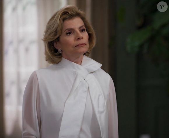 Odete Roitman é chamada de racista por Eunice, mãe de Fernanda, em cena histórica de 'Vale Tudo'