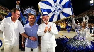 A maldição do Carnaval do Rio que pode trazer más notícias para Lula depois de desfile na Sapucaí: em 35 folias, só 4 escolas escaparam