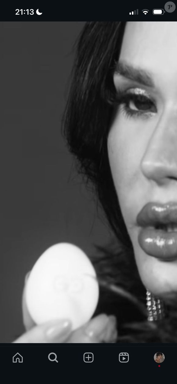 Você piscou e Gracyanne transformou o meme dos ovos em marca de luxo