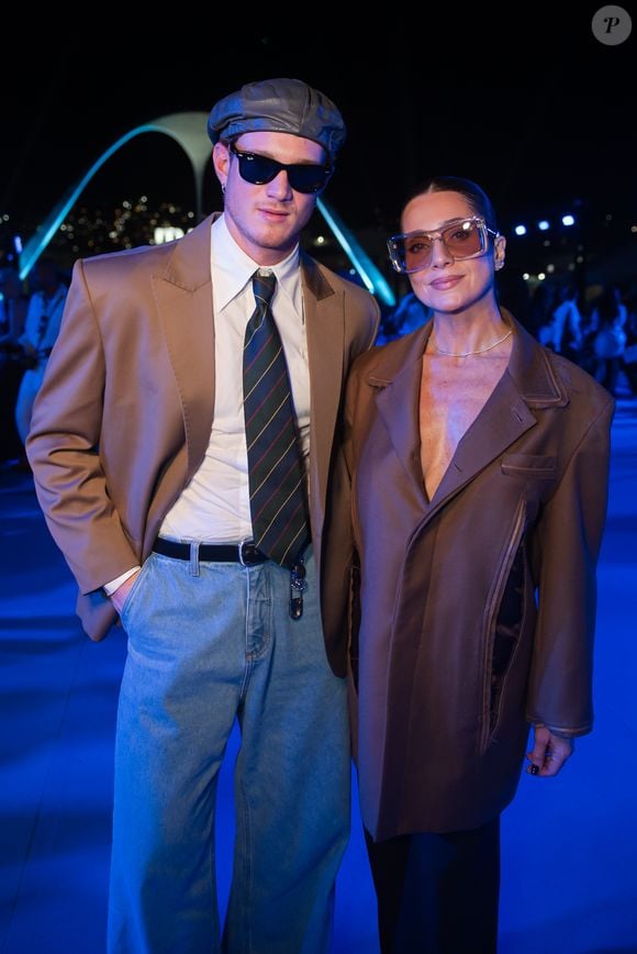 Mãe e filho fashionistas: Letícia Spiller e Pedro Novaes combinaram na alfaiataria oversized