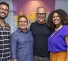 Autor da Globo Juan Jullian assinou o especial 'Ritmo de Natal' e é um dos roteiristas de 'Dona de Mim' - na foto, profissional é o primeiro à esquerda