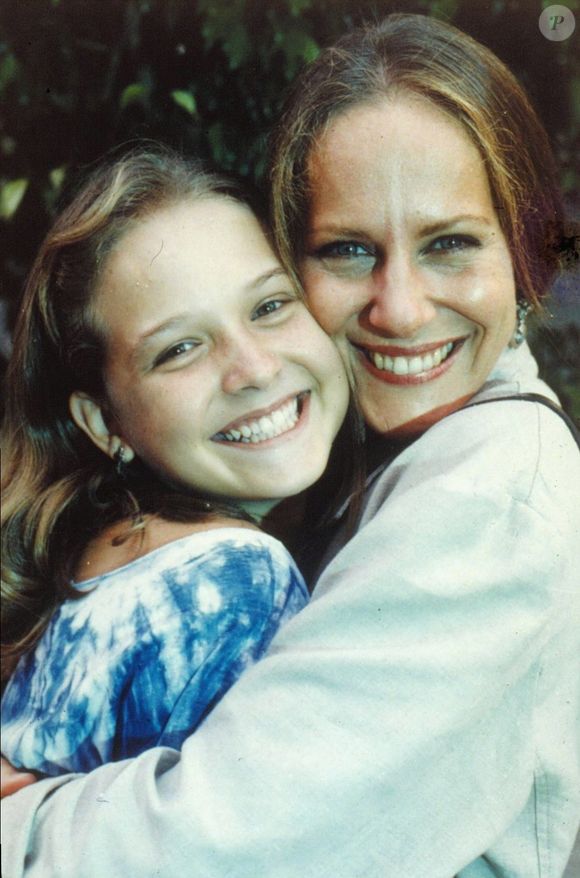 Lucinha Lins foi mãe de Fernanda Rodrigues na novela 'A Viagem' em 1994