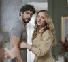 Ivan (Renato Góes) defende Heleninha (Paolla Oliveira) em embate com Marco Aurélio (Alexandre Nero)