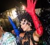 Carnaval 2025: Viviane Araujo referenciou as icônicas luvas de Daniela Mercury em look