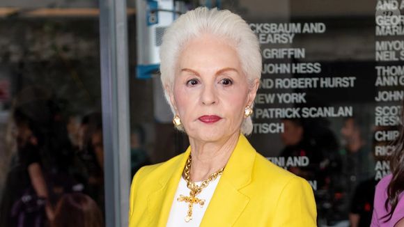 Carolina Herrera, ícone da moda internacional, tem uma ligação especial com Formentor, destino paradisíaco nas Ilhas Baleares, na Espanha
