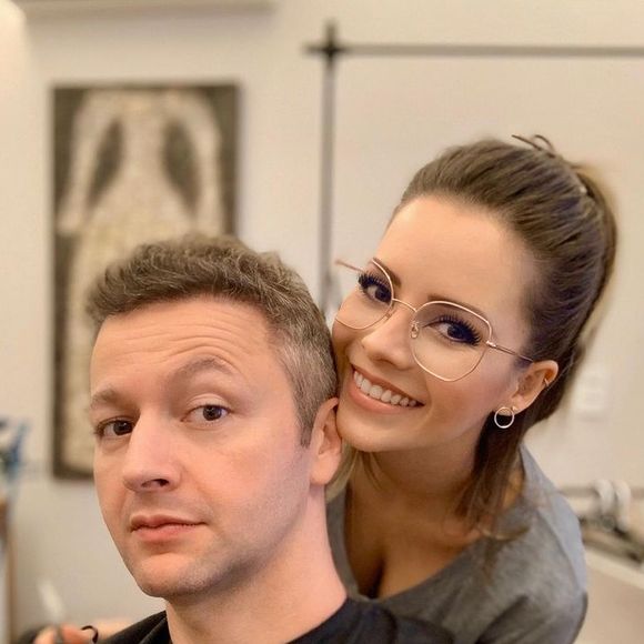 Lucas Lima também se antecipou às críticas por estar fazendo a tattoo devido à separação ou 'crise de meia idade'