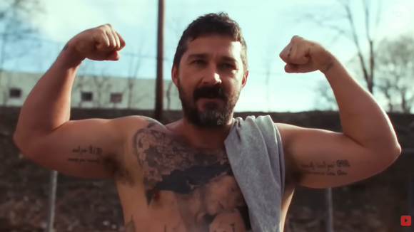 De acordo com a Men's Health, Shia LaBeouf admitiu ter usado SARMs durante a transformação física para o filme ‘Salvable’, lançado em maio de 2025