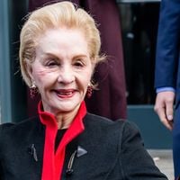 Ovos mexidos todo dia: o verdadeiro segredo da vitalidade de Carolina Herrera aos 87 anos é simples; cardápio inclui ainda iogurte e amêndoas