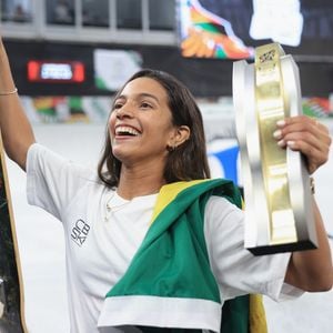 Olhar para trás sem arrependimentos do que conquistou e saber que foi fiel a si mesmo é a meta de todo mundo