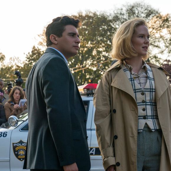 A série 'Scarpetta', com Nicole Kidman no elenco, é boa para maratonar neste fim de semana, pois conta com apenas 8 episódios. A trama envolve assassinatos e outros mistérios.