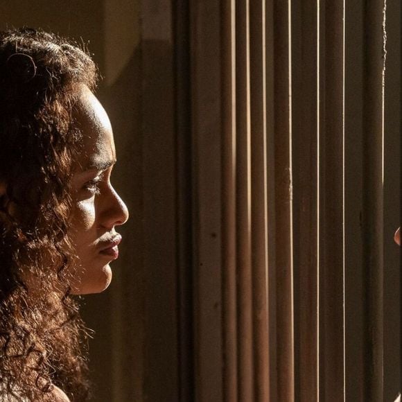 No final de 'Garota do Momento', Bia (Maísa) terá casamento feliz com Beto (Pedro Novaes) e Clarice (Carol Castro) ficará livre de acusação