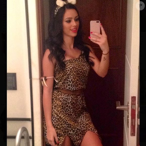 Bruna Biancardi, antes do namoro com Neymar, postava detalhes da rotina e looks na web