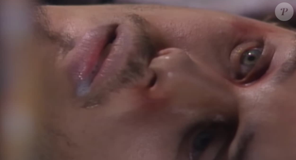 Alexandre (Guilherme Fontes) agoniza até a morte após tomar medicamentos na novela 'A Viagem'. Cena será exibida em 18 de junho.