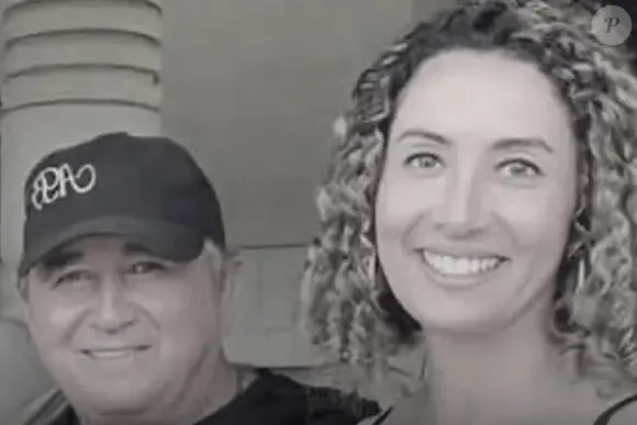 Amado Batista desabafou, no início da manhã deste sábado (14), sobre a morte da filha, Lorena, que veio a óbito aos 46 anos