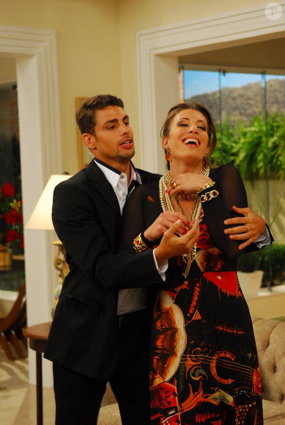 2009: com visual semelhante ao anterior, Cauã Reymond fez uma participação no humorístico 'Turma do Didi'