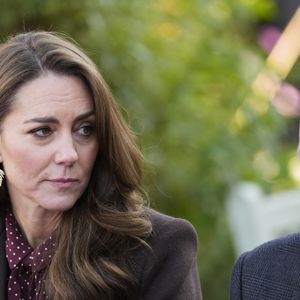 Kate Middleton e Príncipe William foram alvos de uma reportagem da prestigiada revista People, publicada nesta quarta-feira (20)