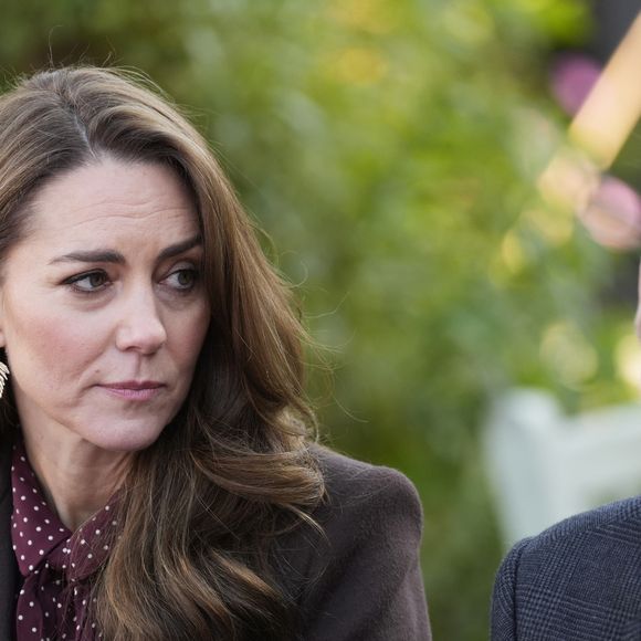Kate Middleton e Príncipe William foram alvos de uma reportagem da prestigiada revista People, publicada nesta quarta-feira (20)