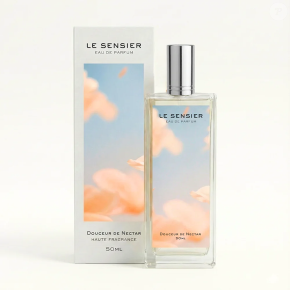 O Douceur de Nectar apresentado por Lívian Aragão tem 50 ml e aparece com preço promocional de R$ 139,00. A fragrância é inspirada no My Way, da Giorgio Armani, e aposta em uma composição floral branca amadeirada
