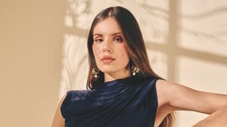 Entrevista | Descobrimos o que não falta no guarda-roupa de Camila Queiroz após a gravidez; aos 33 anos, atriz amadureceu seu estilo: 'Hoje faço escolhas mais intuitivas'