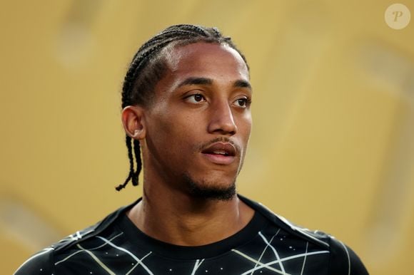 Nascido em 2001, em Ribeirão Preto (SP), João Pedro é filho de Flávia Junqueira e do ex-jogador José João de Jesus, conhecido como Chicão, que teve passagem pelo Botafogo. Em 2002, Chicão foi preso e condenado por envolvimento como cúmplice em um homicídio.