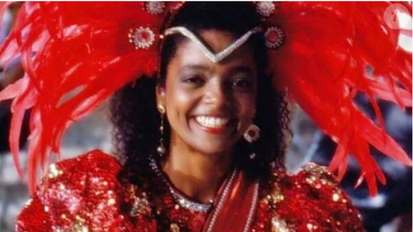 Tuquinha (Maria Ceiça) foi morta pelo ex-namorado na novela 'Felicidade'