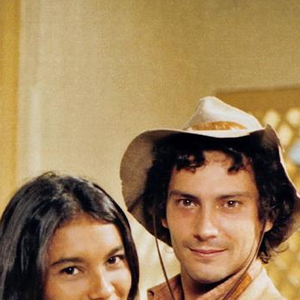 No início de sua carreira na TV,Dira Paes ao lado de Ilya São Paulo, que interpretou o seu par romântico Jerônimo, em 1995